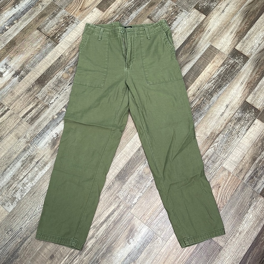 BDG Cargo-like Pants